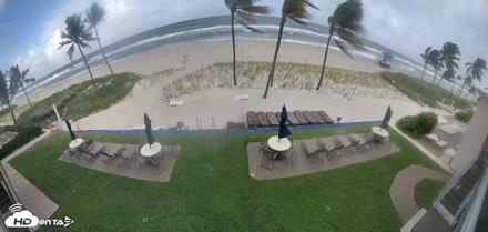 Hollywood Beach Enchanted Isle Resort Live Cam - Oct 26, 2026, 4:24pm EDT