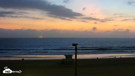 El Porto - Manhattan Beach Live Surf Webcam - Sep 15, 2026, 7:29pm PDT