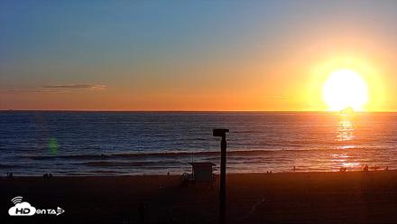 El Porto - Manhattan Beach Live Surf Webcam - Sep 9, 2026, 6:57pm PDT
