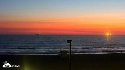 El Porto - Manhattan Beach Live Surf Webcam - Aug 21, 2026, 8:09pm PDT