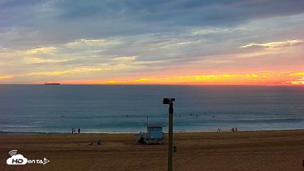 El Porto - Manhattan Beach Live Surf Webcam - Sep 6, 2026, 7:26pm PDT