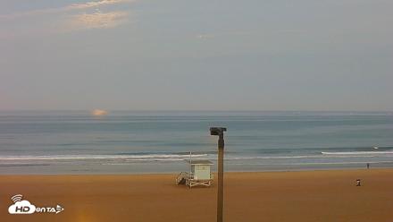 El Porto - Manhattan Beach Live Surf Webcam - Aug 28, 2026, 6:07am PDT
