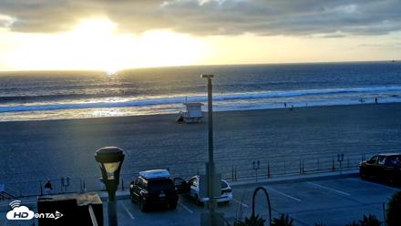 El Porto - Manhattan Beach Live Surf Webcam - Oct 20, 2026, 5:53pm PDT