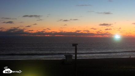 El Porto - Manhattan Beach Live Surf Webcam - Aug 13, 2026, 8:22pm PDT