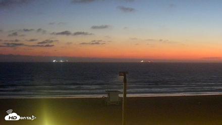 El Porto - Manhattan Beach Live Surf Webcam - Aug 31, 2026, 8:03pm PDT