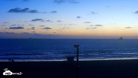 El Porto - Manhattan Beach Live Surf Webcam - Sep 3, 2026, 7:39pm PDT
