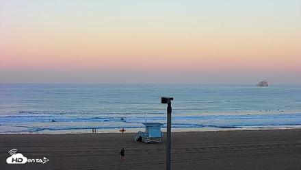 El Porto - Manhattan Beach Live Surf Webcam - Sep 11, 2026, 6:42am PDT