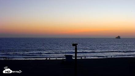 El Porto - Manhattan Beach Live Surf Webcam - Sep 11, 2026, 7:24pm PDT