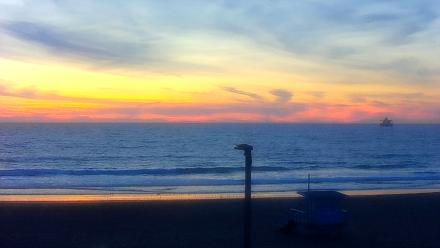 El Porto - Manhattan Beach Live Surf Webcam - Nov 10, 2025, 5:03pm PST