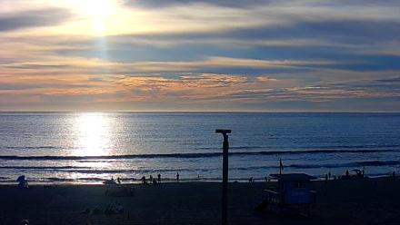 El Porto - Manhattan Beach Live Surf Webcam - Mar 1, 2026, 5:00pm PST