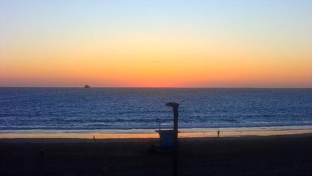El Porto - Manhattan Beach Live Surf Webcam - Oct 8, 2025, 6:30pm PDT