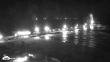 The Dunes - Port Aransas Live Beach Cam - Oct 11, 2026, 9:32pm CDT