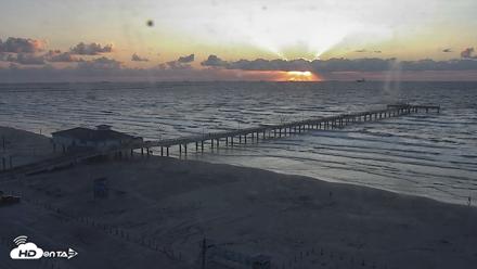 The Dunes - Port Aransas Live Beach Cam - Oct 15, 2026, 7:38am CDT
