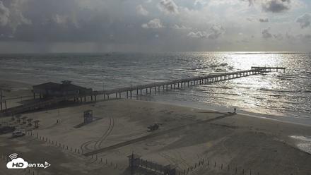 The Dunes - Port Aransas Live Beach Cam - Sep 30, 2026, 9:33am CDT