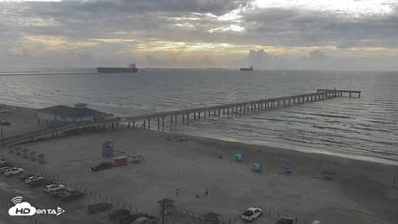 The Dunes - Port Aransas Live Beach Cam - Sep 5, 2026, 9:01am CDT