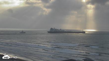 The Dunes - Port Aransas Live Beach Cam - May 10, 2026, 7:34am CDT