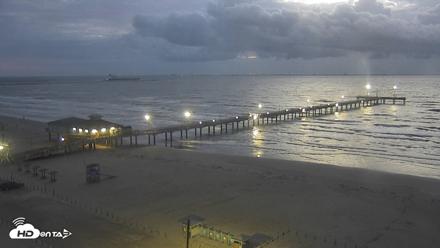 The Dunes - Port Aransas Live Beach Cam - Oct 26, 2026, 7:20am CDT