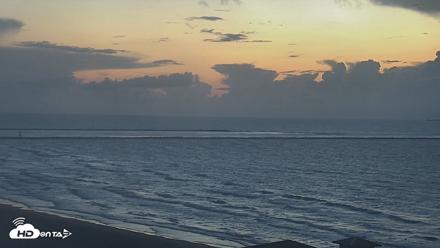The Dunes - Port Aransas Live Beach Cam - Sep 9, 2026, 6:53am CDT