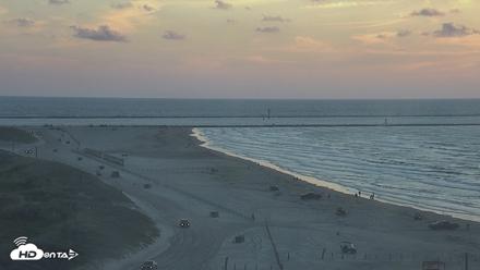 The Dunes - Port Aransas Live Beach Cam - Sep 25, 2026, 7:29am CDT