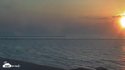 The Dunes - Port Aransas Live Beach Cam - Aug 26, 2026, 7:14am CDT