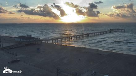 The Dunes - Port Aransas Live Beach Cam - Sep 24, 2026, 7:36am CDT