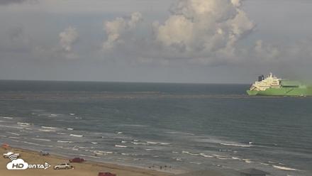 The Dunes - Port Aransas Live Beach Cam - Sep 17, 2026, 5:04pm CDT