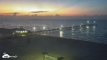 The Dunes - Port Aransas Live Beach Cam - Aug 26, 2026, 6:39am CDT
