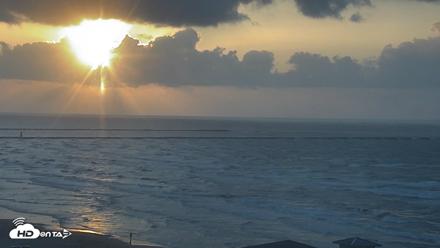 The Dunes - Port Aransas Live Beach Cam - Jun 25, 2026, 6:49am CDT