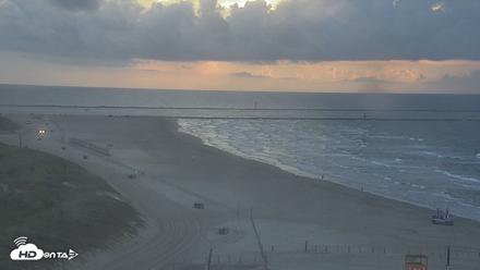 The Dunes - Port Aransas Live Beach Cam - Sep 10, 2026, 7:41am CDT