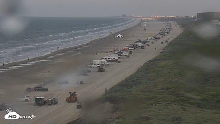 The Dunes - Port Aransas Live Beach Cam - Sep 5, 2026, 7:42am CDT
