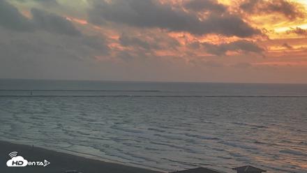 The Dunes - Port Aransas Live Beach Cam - Sep 2, 2026, 6:57am CDT