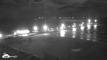 The Dunes - Port Aransas Live Beach Cam - Sep 26, 2026, 9:46pm CDT