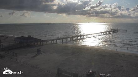 The Dunes - Port Aransas Live Beach Cam - Sep 28, 2026, 8:47am CDT