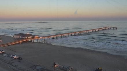 The Dunes - Port Aransas Live Beach Cam - Dec 18, 2025, 5:26pm CST
