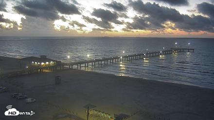 The Dunes - Port Aransas Live Beach Cam - Sep 7, 2026, 6:51am CDT