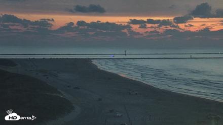 The Dunes - Port Aransas Live Beach Cam - Sep 27, 2026, 6:54am CDT