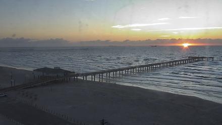 The Dunes - Port Aransas Live Beach Cam - Nov 13, 2025, 6:49am CST