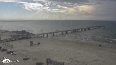 The Dunes - Port Aransas Live Beach Cam - Aug 29, 2026, 10:32am CDT