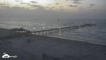 The Dunes - Port Aransas Live Beach Cam - Aug 5, 2026, 6:44am CDT