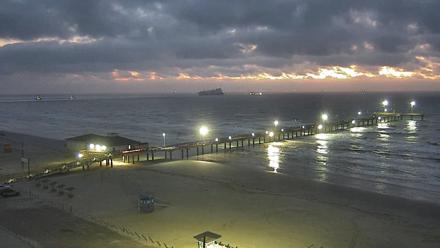 The Dunes - Port Aransas Live Beach Cam - Nov 8, 2025, 6:18am CST