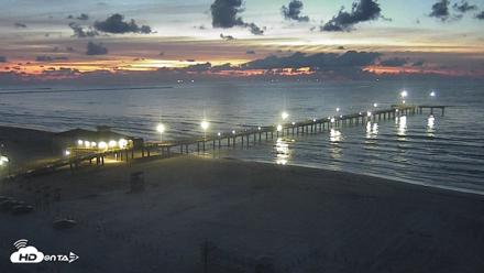 The Dunes - Port Aransas Live Beach Cam - Sep 27, 2026, 6:53am CDT