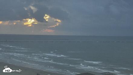 The Dunes - Port Aransas Live Beach Cam - Sep 10, 2026, 7:01am CDT