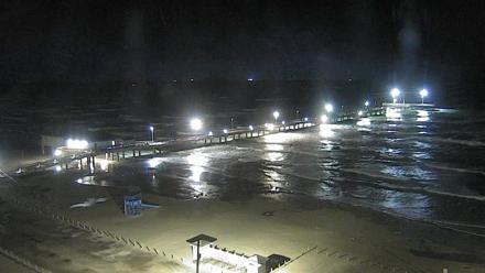 The Dunes - Port Aransas Live Beach Cam - Oct 25, 2025, 7:53pm CDT