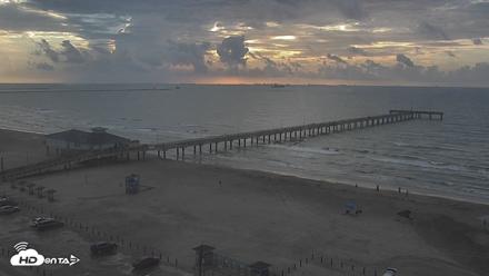 The Dunes - Port Aransas Live Beach Cam - Sep 5, 2026, 7:55am CDT