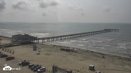 The Dunes - Port Aransas Live Beach Cam - Jun 2, 2026, 10:02am CDT