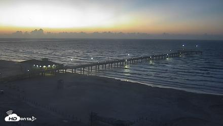 The Dunes - Port Aransas Live Beach Cam - Aug 12, 2026, 6:37am CDT
