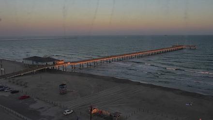 The Dunes - Port Aransas Live Beach Cam - Oct 21, 2025, 6:42pm CDT
