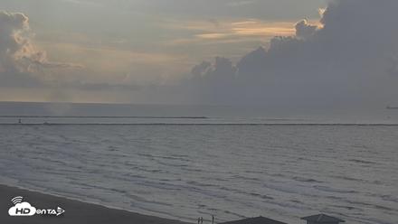 The Dunes - Port Aransas Live Beach Cam - Sep 8, 2026, 7:57am CDT