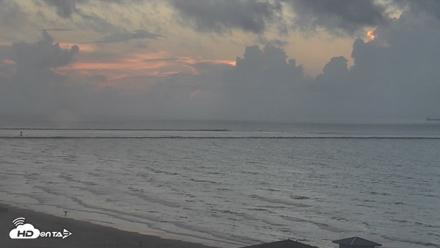 The Dunes - Port Aransas Live Beach Cam - Sep 9, 2026, 7:13am CDT