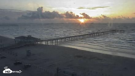 The Dunes - Port Aransas Live Beach Cam - Oct 13, 2026, 7:32am CDT